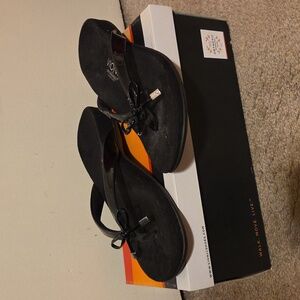 Vionic Women's Elegant Black Sandals